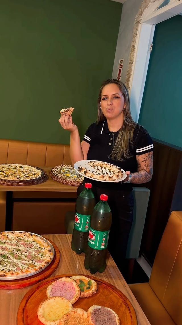 Combo 5 pizza grande, broto e refrigerante